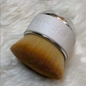 Artis Palm Brush